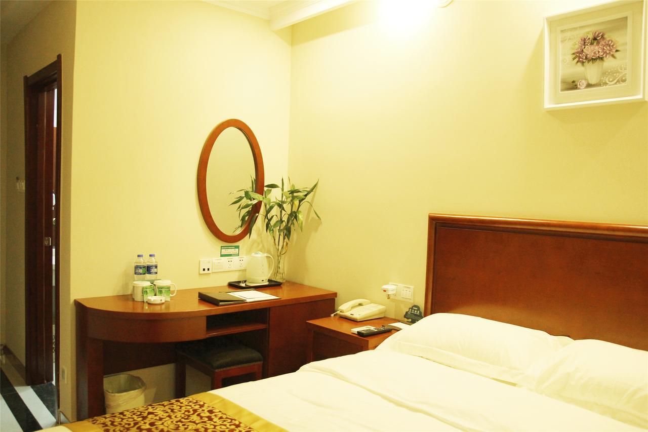 Greentree Inn Shanghai Wild Zoo Dachuan Freeway Express Hotel Luaran gambar